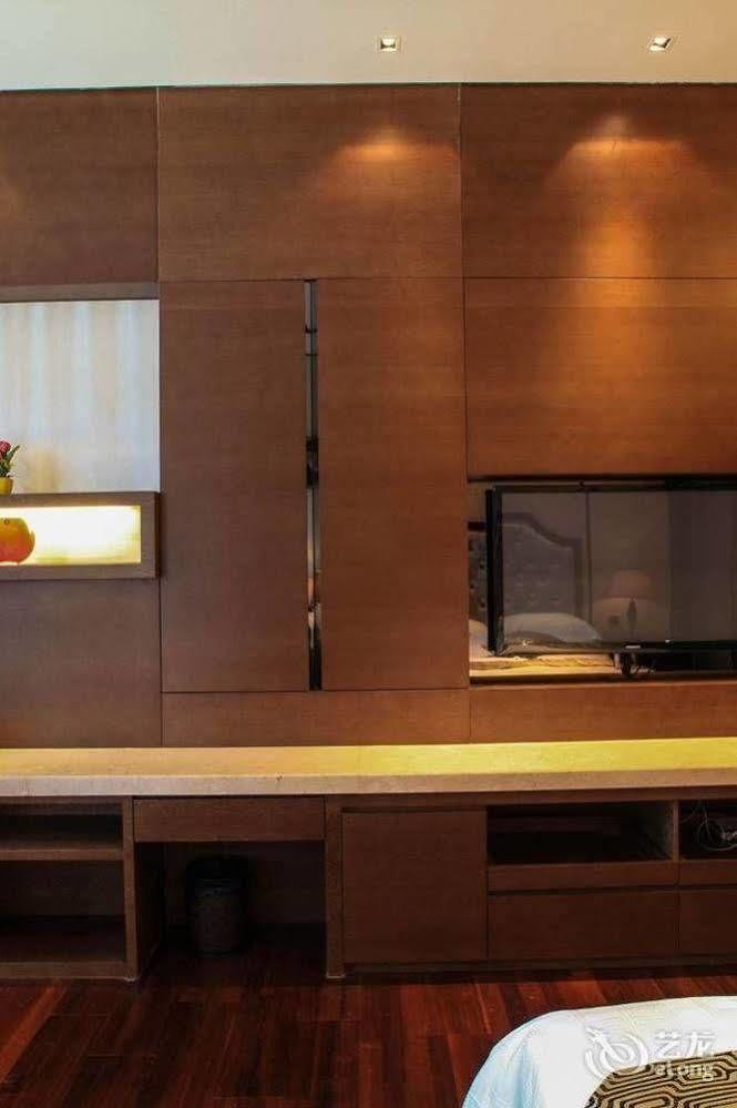 גואנגג'ואו Lunkai International Hotel מראה חיצוני תמונה
